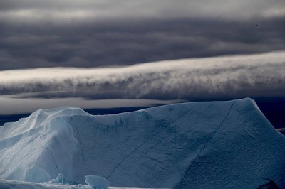Investigating the links between cryosphere, bioaerosols and cloud formation in the Arctic